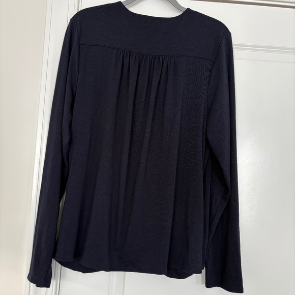New Banana Republic Dark Navy Fixed Wrap Front Long Sleeve Sweater - Picture 3 of 5